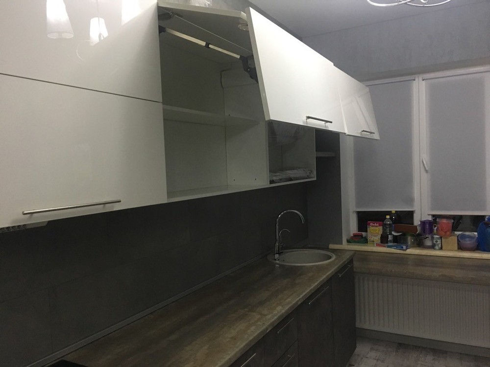 Белый кухонный гарнитур-Кухня МДФ в эмали «Модель 159»-фото3
