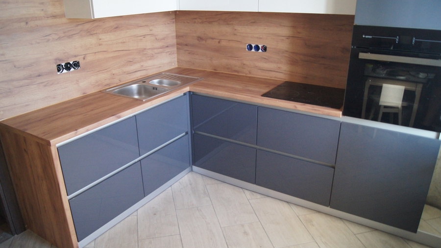 Белый кухонный гарнитур-Кухня МДФ в эмали «Модель 230»-фото1