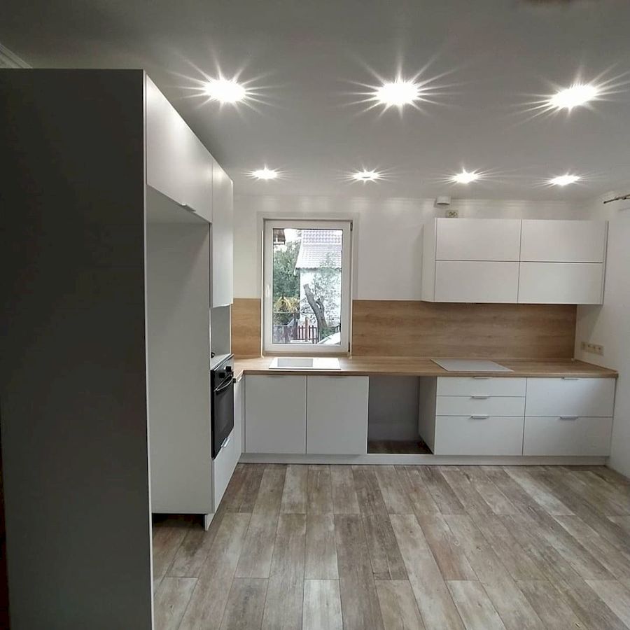 Белый кухонный гарнитур-Кухня МДФ в ПВХ «Модель 672»-фото1